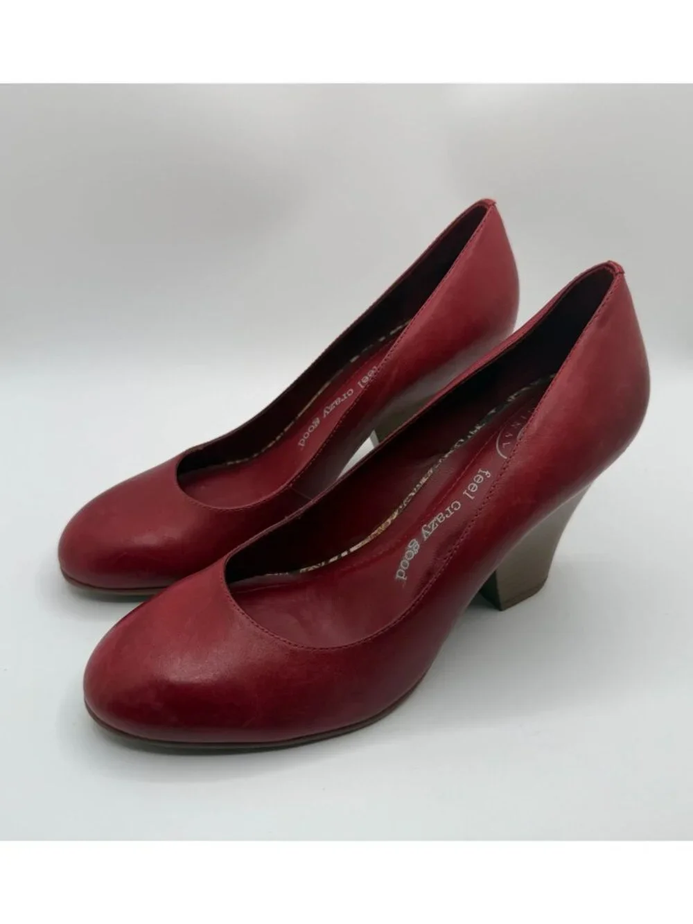 Dr. Scholl's Originals Feel Crazy Good Women Size 7.5M Red Leather Comfort Pumps